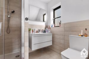 Photo 13- click for photo gallery